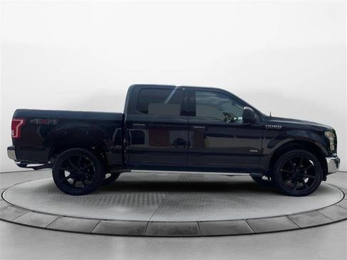 Used 2015 Ford F150 XLT image 6