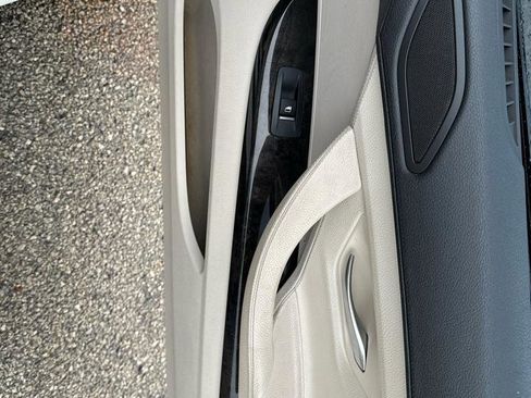 Used 2013 BMW 640i Coupe image 22