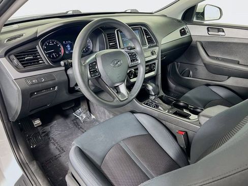 Used 2018 Hyundai Sonata ECO image 11