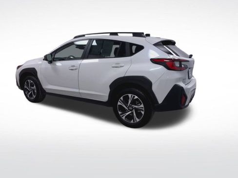 Certified 2025 Subaru Crosstrek 2.0i Premium image 8