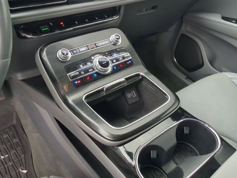 Used 2021 Lincoln Nautilus Reserve FWD image 20