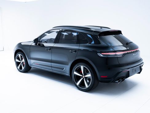 New 2026 Porsche Macan S image 3