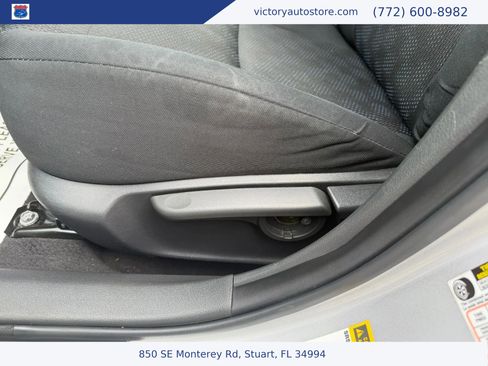 Used 2010 Toyota Corolla S image 14