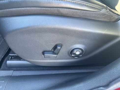 Used 2021 Jeep Cherokee Latitude Plus image 25