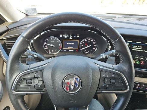 Used 2023 Buick Envision Avenir image 21