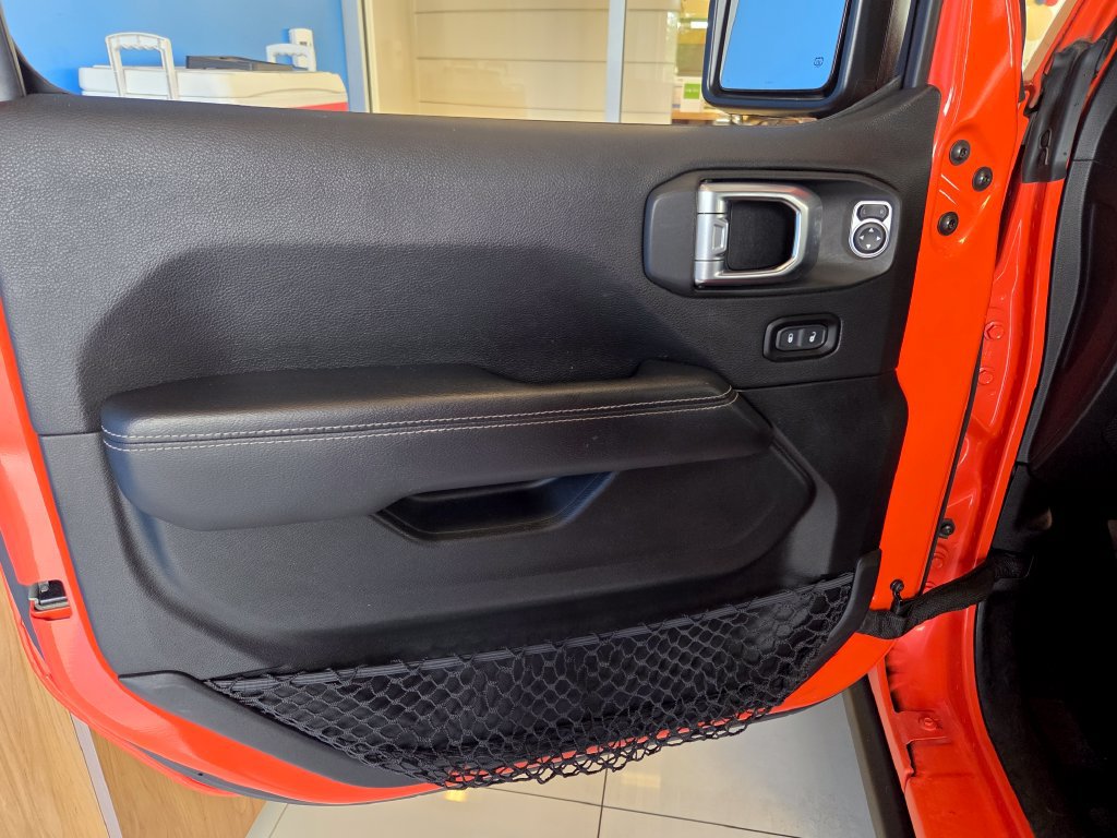 Used 2020 Jeep Gladiator Rubicon AWD/4WD image 12