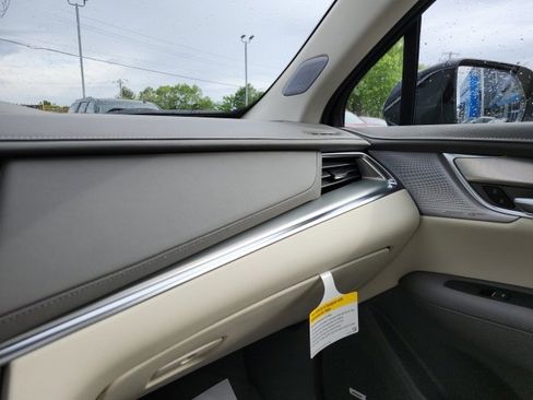 New 2025 Cadillac XT5 Premium Luxury w/ Technology Package image 20