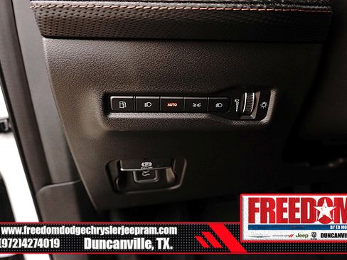 New 2026 Jeep Cherokee Overland AWD/4WD image 24