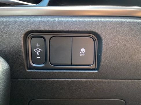 Used 2024 Kia Sorento S w/ Panoramic Sunroof Package AWD/4WD image 29