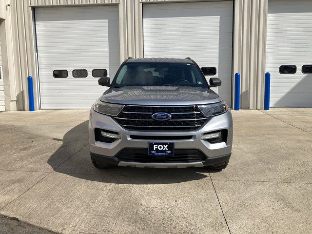 Certified 2020 Ford Explorer XLT w/ Equipment Group 202A AWD/4WD image 10