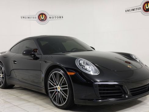 Used 2018 Porsche 911 Carrera S image 39
