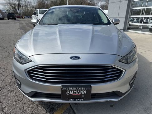 Used 2019 Ford Fusion SE w/ Equipment Group 151A image 12