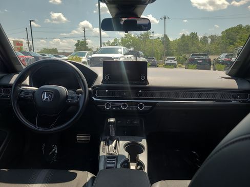 Used 2023 Honda Civic Sport image 18
