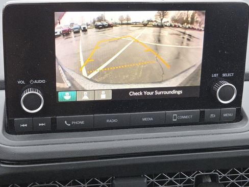 Used 2023 Honda Accord EX image 9