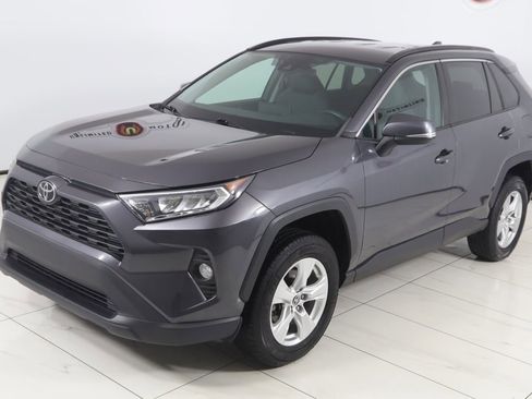 Used 2021 Toyota RAV4 XLE image 20