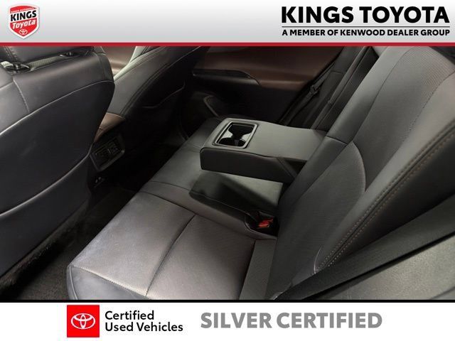 Used 2021 Toyota Venza Limited w/ Advanced Technology Package AWD/4WD image 16