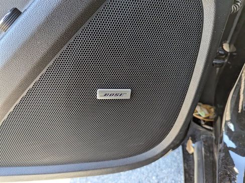 Used 2020 Chevrolet Traverse Premier image 18