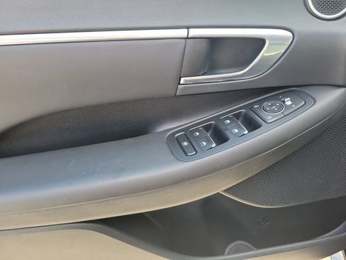 Certified 2023 Hyundai Sonata SEL w/ Convenience Package image 12