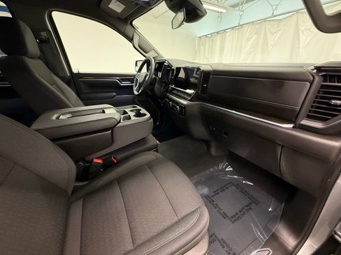 Used 2026 Chevrolet Silverado 1500 RST AWD/4WD image 8