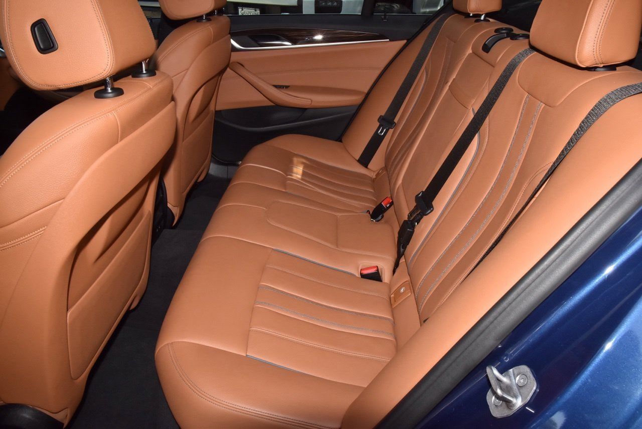 Used 2021 BMW 540i w/ Convenience Package RWD image 14