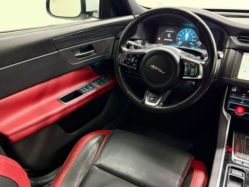 Used 2018 Jaguar XF S image 24