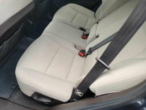 Used 2017 Hyundai Santa Fe Sport FWD image 17