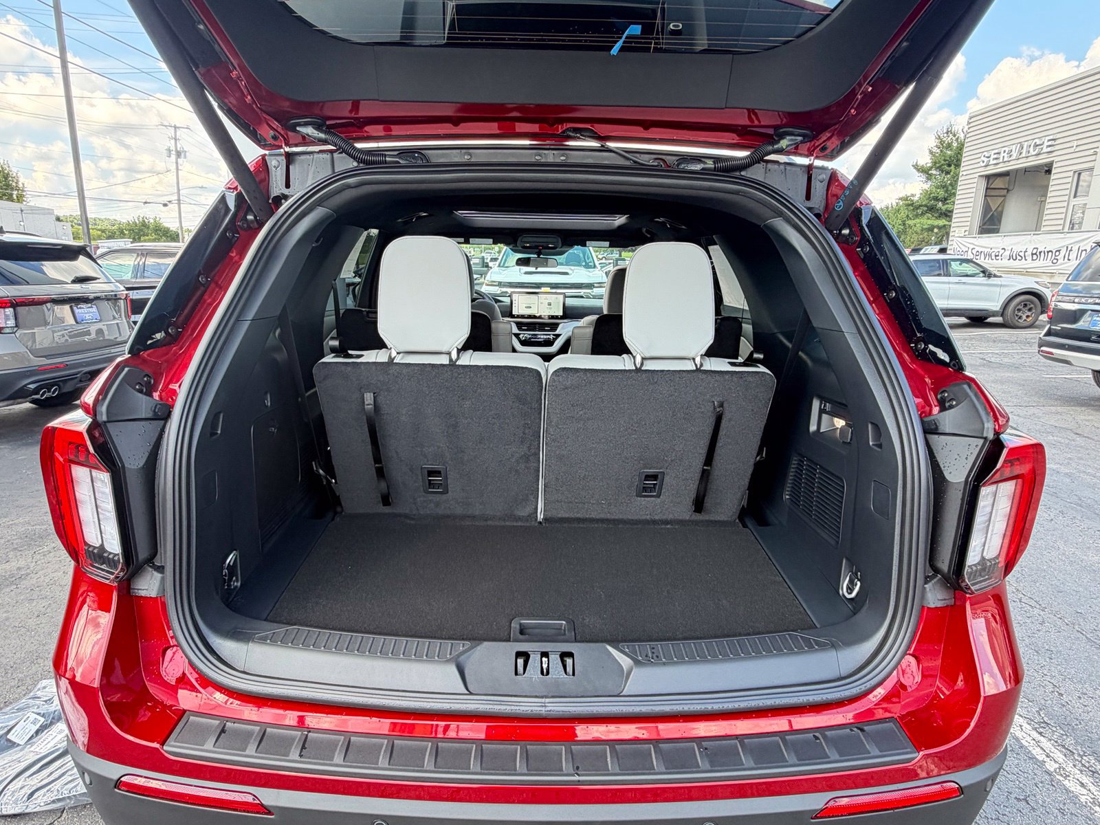 New 2027 Ford Explorer Active w/ Active Comfort Package AWD/4WD image 35