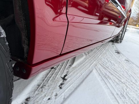 Used 2016 Chrysler Town & Country Touring w/ Driver Convenience Group image 11