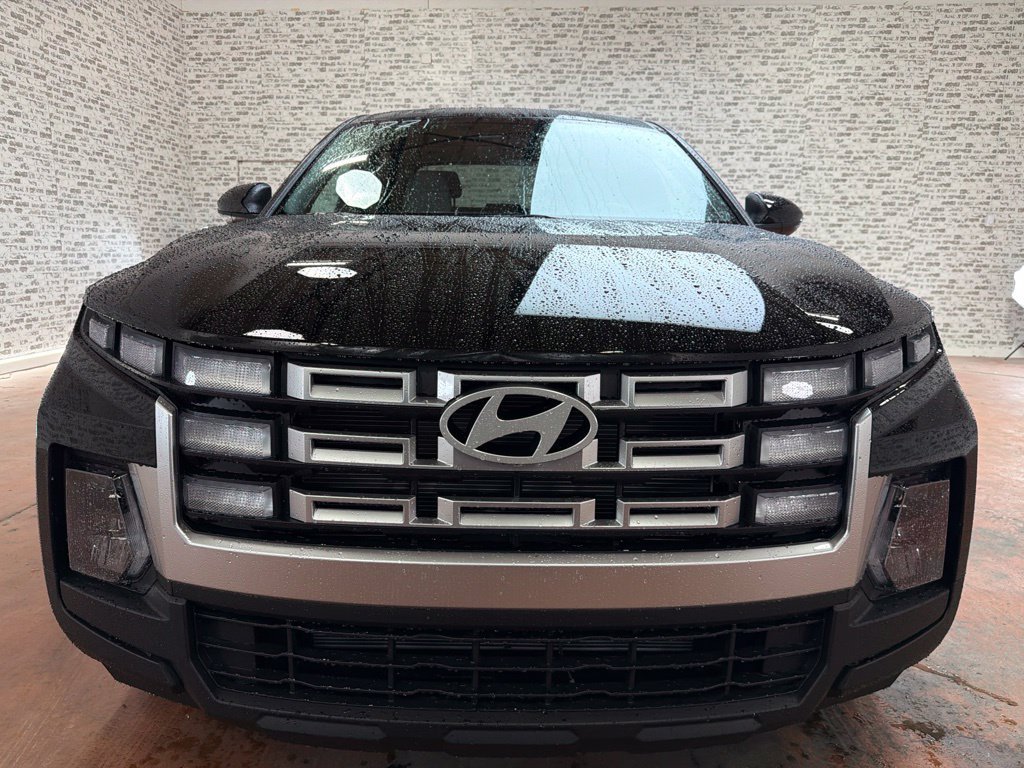 New 2027 Hyundai Santa Cruz SE FWD image 2