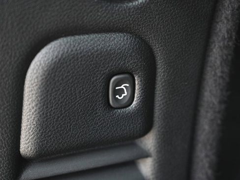 Used 2024 Dodge Durango GT image 23