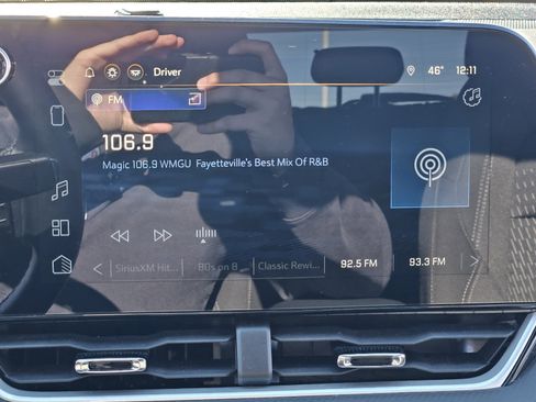 Used 2025 Chevrolet Equinox LT image 22