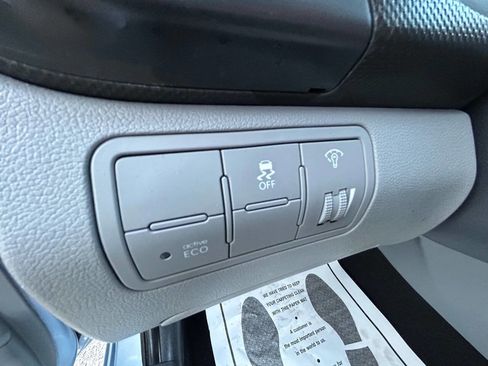 Used 2014 Hyundai Accent GS image 15