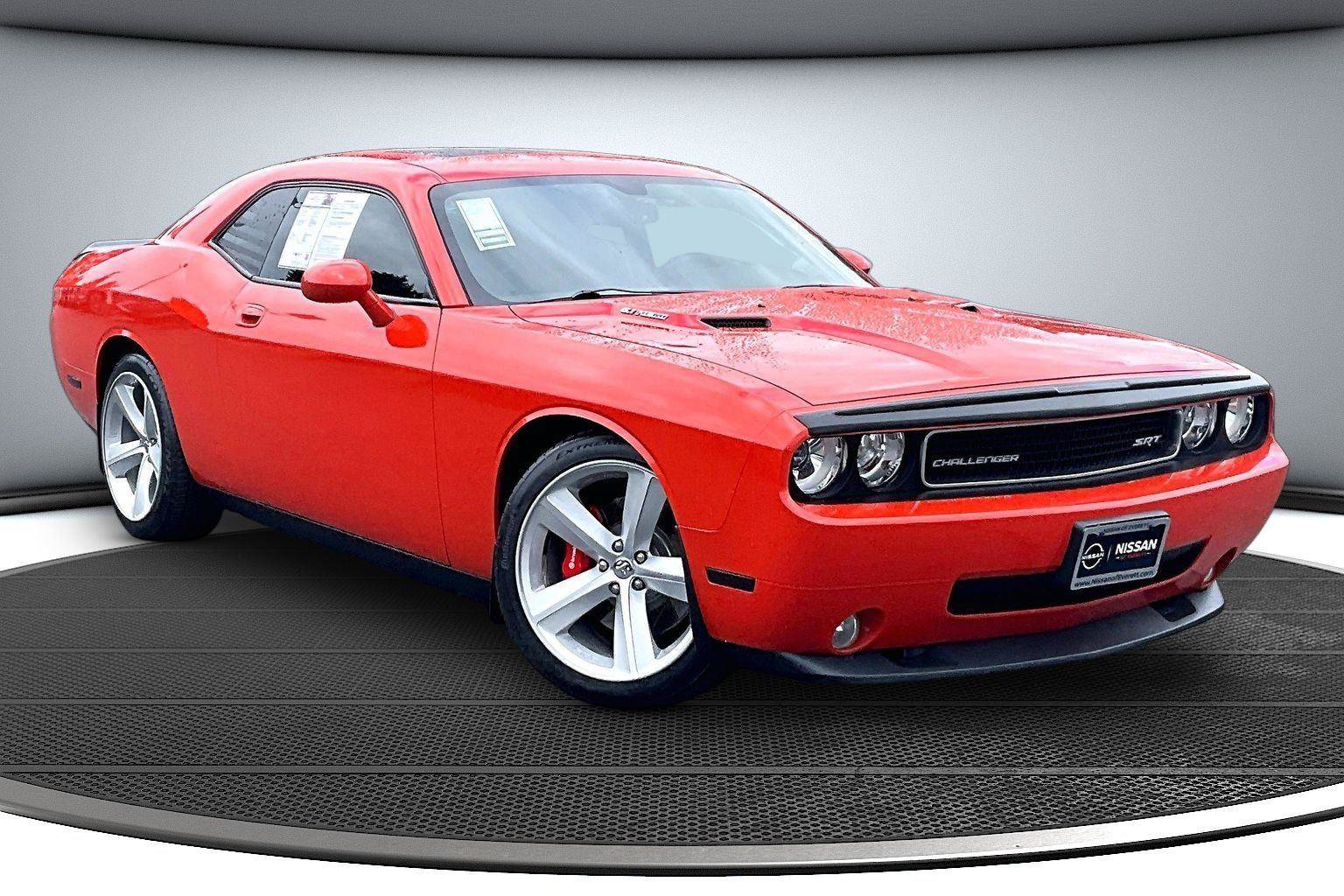 Used 2009 Dodge Challenger SRT8 w/ SRT Option Group II RWD image 1