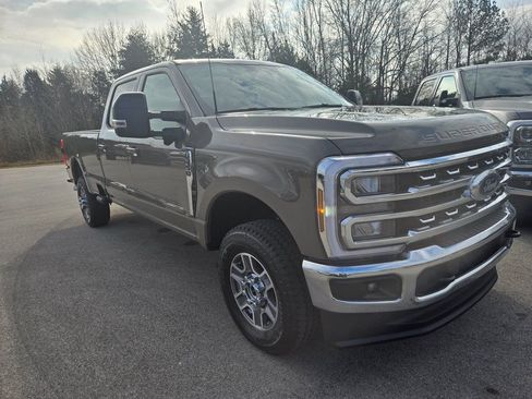 New 2026 Ford F350 Lariat AWD/4WD image 2