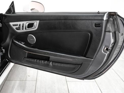 Used 2014 Mercedes-Benz SLK 250 image 42