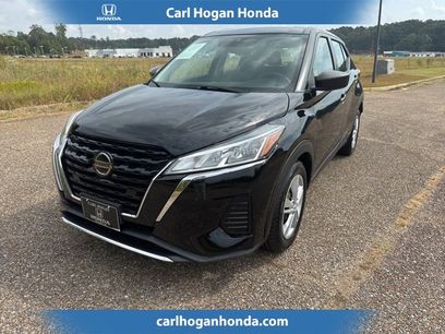 Used 2021 Nissan Kicks S