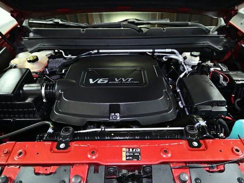 Used 2016 Chevrolet Colorado LT w/ LT Convenience Package image 21