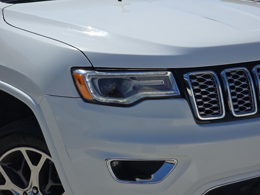 Used 2020 Jeep Grand Cherokee Overland AWD/4WD image 35
