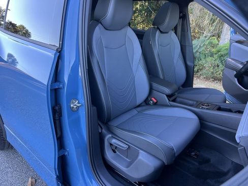 New 2026 Volkswagen Tiguan SE R-Line image 25