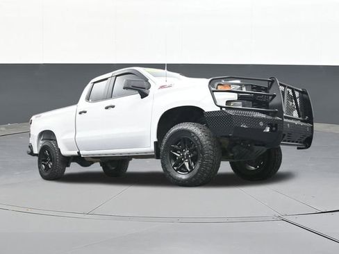 Used 2020 Chevrolet Silverado 1500 Custom Trail Boss w/ Custom Convenience Package image 52