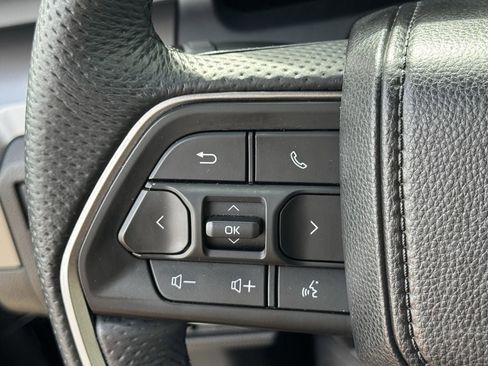 Used 2025 Toyota Tacoma TRD Sport AWD/4WD image 23