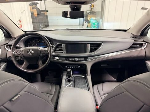 Certified 2019 Buick Enclave Premium w/ Experience Buick Package FWD image 22
