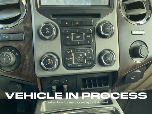 Used 2016 Ford F250 Lariat w/ Chrome Package image 21