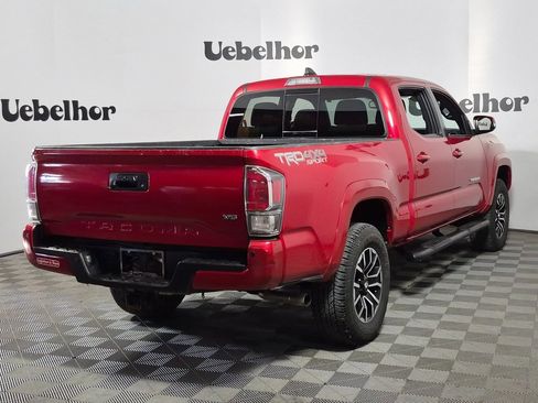 Used 2022 Toyota Tacoma TRD Sport image 7