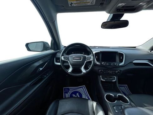 Used 2024 GMC Terrain SLT AWD/4WD image 12