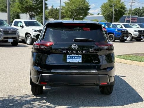 New 2026 Nissan Rogue SV w/ Cold Weather Package AWD/4WD image 6