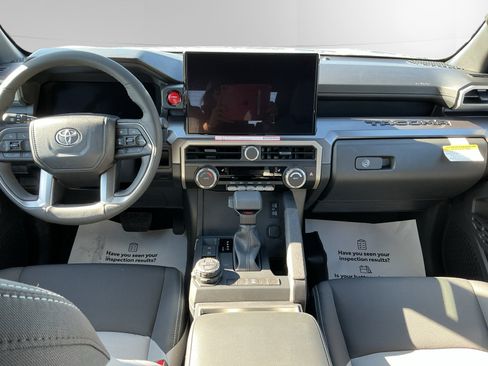 New 2026 Toyota Tacoma TRD Off-Road AWD/4WD image 10