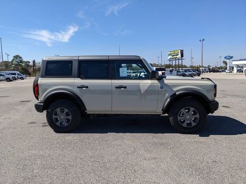 New 2026 Ford Bronco Big Bend AWD/4WD image 3