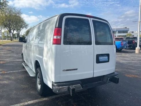 Used 2023 Chevrolet Express 2500 w/ Driver Convenience Package RWD image 6