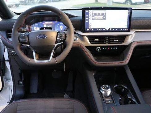 New 2026 Ford Explorer ST-Line w/ ST-Line Street Pack AWD/4WD image 19